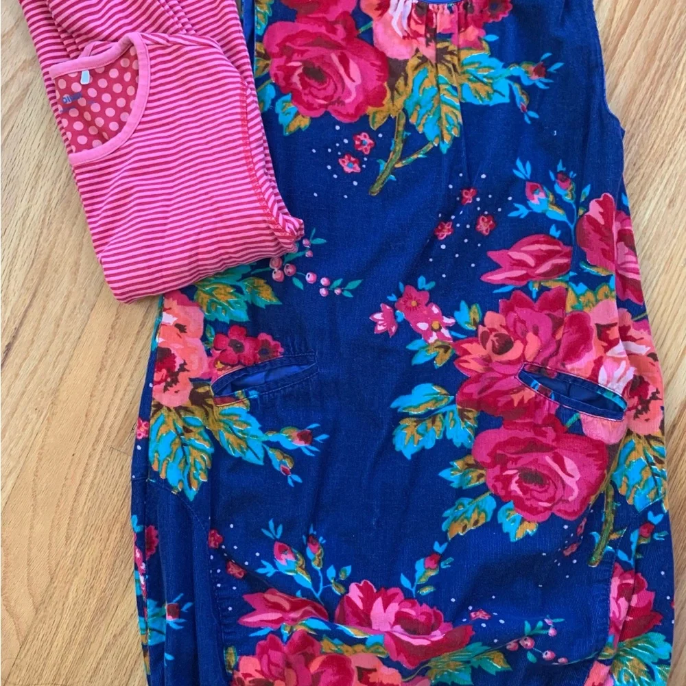 Oilily - brand from Netherlands- size 8 set for girls - corduroy dress and top